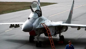Un avion de vânătoare MIG-29 s-a prăbuşit în Polonia / Pilotul a murit