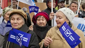 Mii de moldoveni au manifestat împotriva unui acord de asociere cu UE