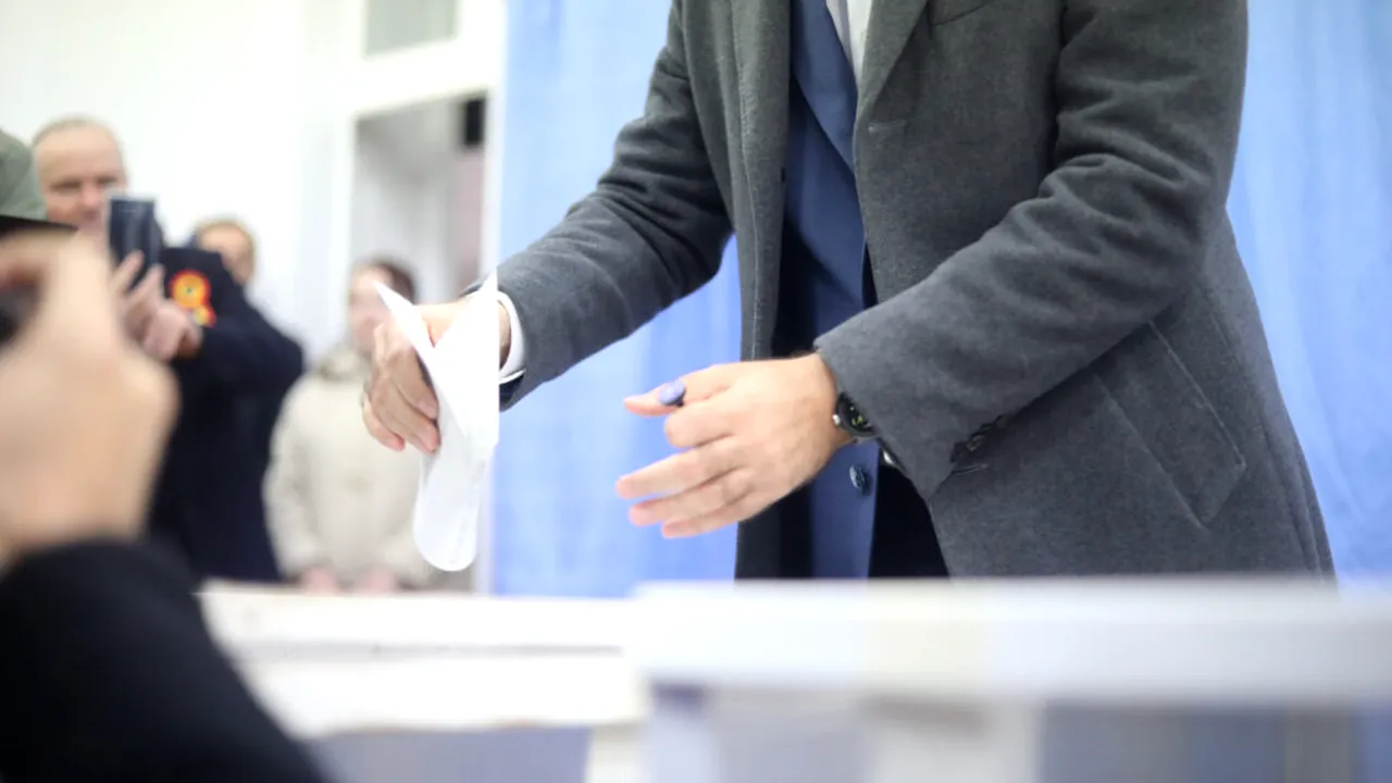 USR îi avertizează pe reprezentanții OSCE că alegerile din luna mai ar putea fi anulate din nou