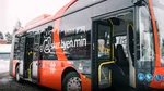Un puști de 14 din Norvegia a furat un autobuz pe care l-a condus până în Suedia