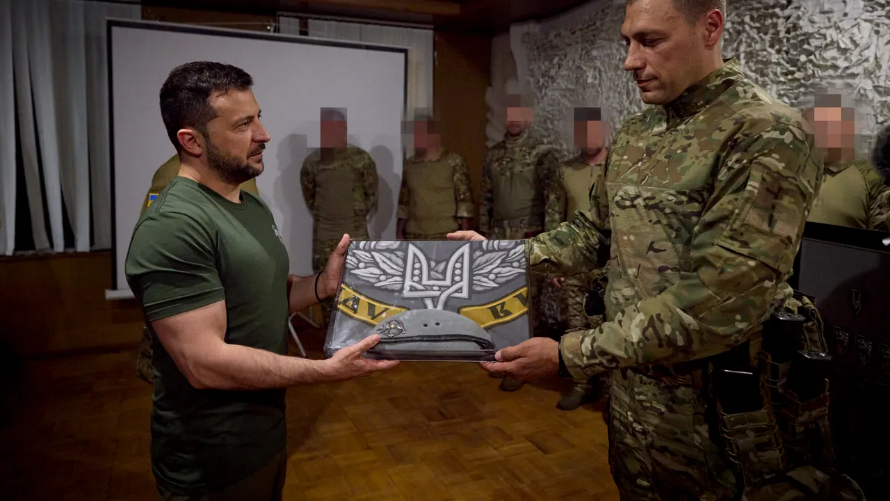 Războiul din Ucraina, ziua 521. Zelenski vizitează soldaţii din apropierea oraşului Bahmut / Forţele ucrainene continuă contraofensiva şi avansează la sud de Bahmut / Wagner, ameninţare pentru Polonia / Putin anunţă că e gata să facă pace