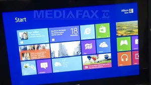 Microsoft vrea să vândă tableta Surface companiilor, din cauza interesului scăzut al consumatorilor