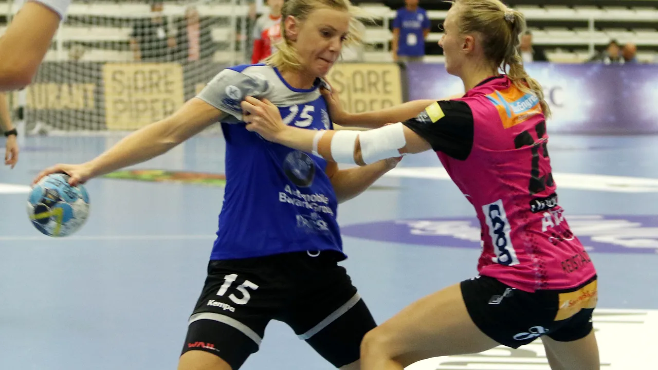 FTC Rail Cargo - CSM Bucureşti 28-34, în grupele Ligii Campionilor de handbal feminin 