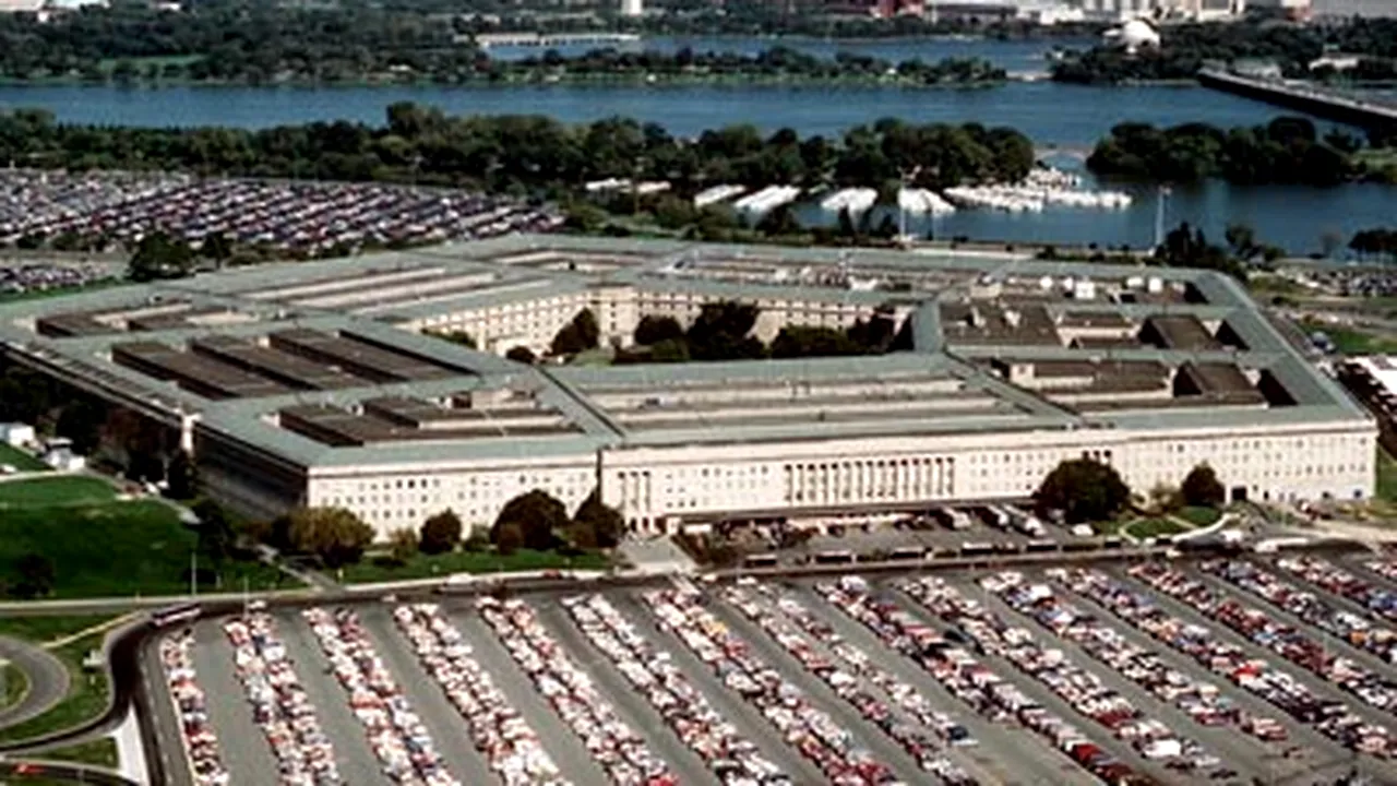 Un oficial de la Pentagon, acuzat de spionaj în favoarea Chinei