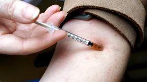 Metoda rusească. Epidemiologii ruşi au testat pe ei un vaccin anti-coronavirus. Ce s-a întâmplat după
