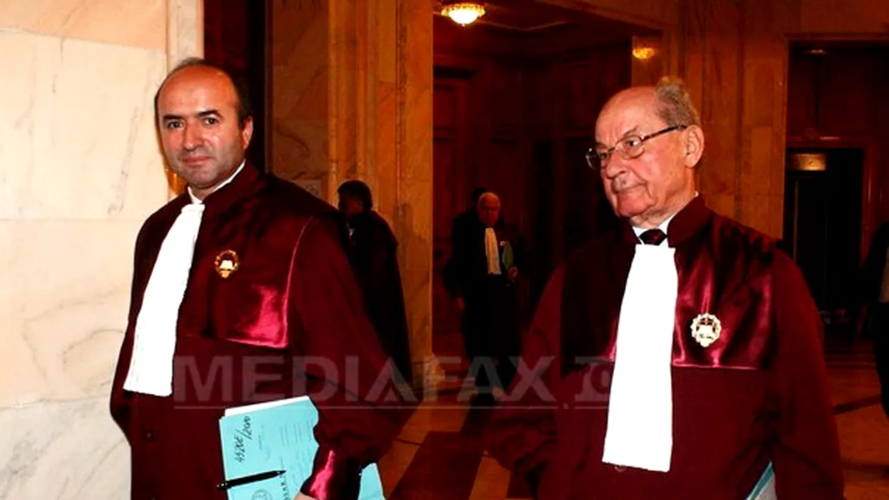 Sesizarea PDL privind legea uninominalului pur, discutată miercuri, la Curtea Constituţională