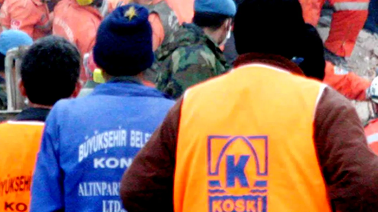 Cel puţin 15 elevi morţi în urma prăbuşirii unui cămin în Turcia