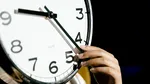 Italia vrea să renunțe definitiv la schimbarea orei. Câți bani s-ar economisi