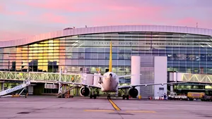 Aeroportul Internațional Henri Coandă (Otopeni) trăiește o perioadă de expansiune vizibilă (P)
