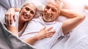 STUDIU: Efectele pe care le au relaţiile sexuale regulate asupra menopauzei