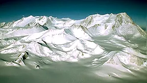 Alpinişti români, pe vârful Vinson din Antarctica