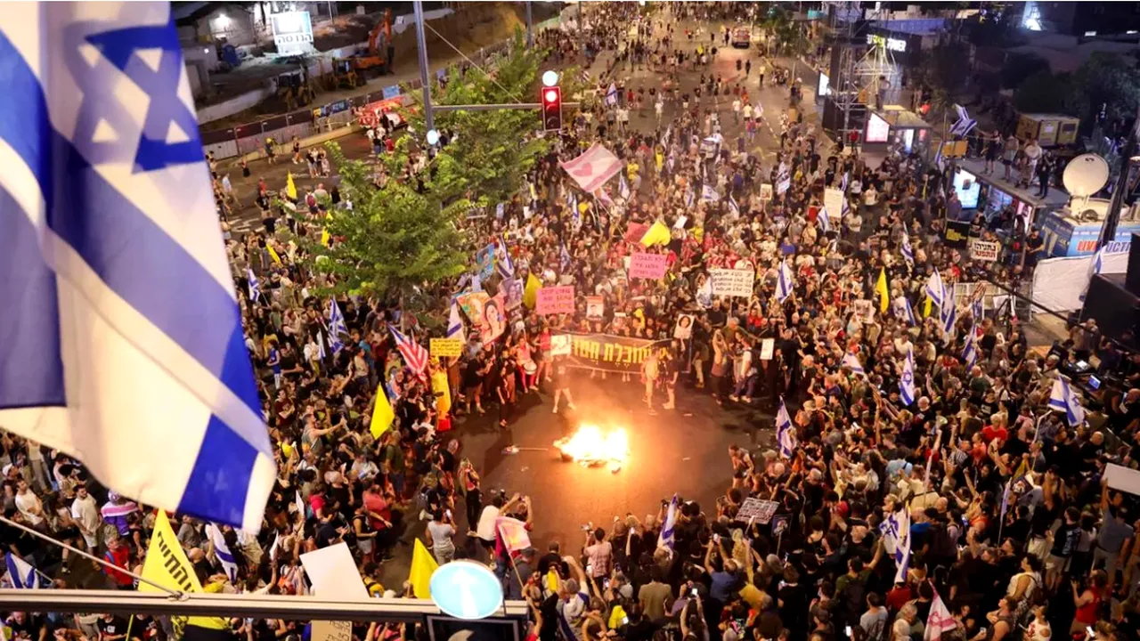 Război în Orientul Mijlociu: încă o seară de proteste împotriva lui Netanyahu în Israel. Număr record de participanţi
