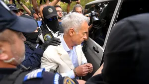 Călin și Cristela Georgescu au ajuns din nou la DIICOT. Tribunalul București judecă și contestația la sechestrul pe vila din Mogoșoaia