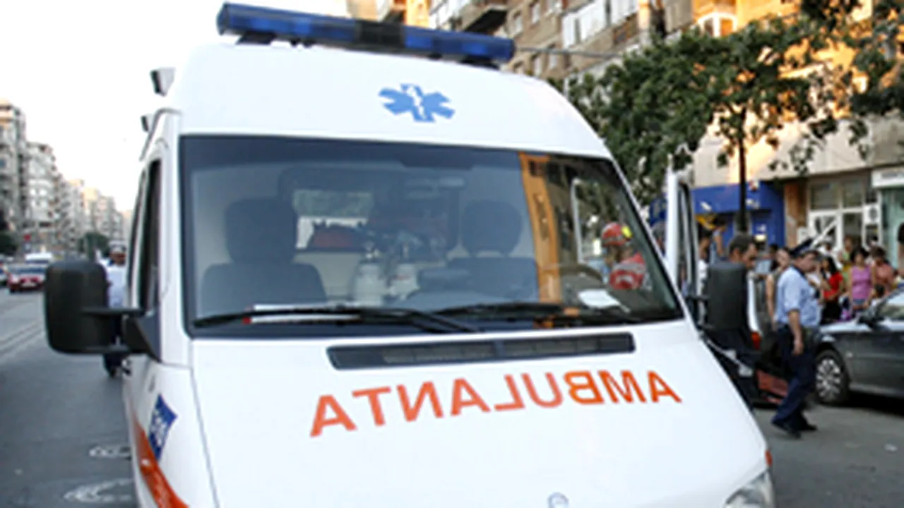Trei răniţi grav în urma unei explozii produse într-o casă din Dâmboviţa