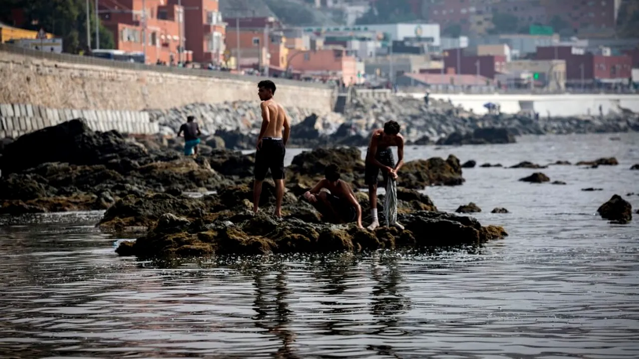 În ce zone ale Spaniei ajung minorii migranți din Ceuta: „Va trebui să îi primim!”
