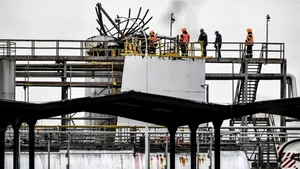 TRAGEDIE la o uzină chimică din Cehia. UPDATE: Cinci ROMÂNI morţi în urma unei explozii | Klaus Iohannis a transmis condoleanţe familiilor