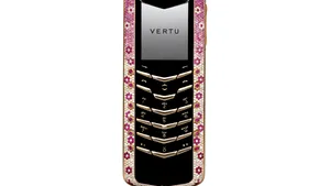 Nokia va sista vânzările de telefoane mobile în Japonia, cu excepţia mărcii de lux Vertu