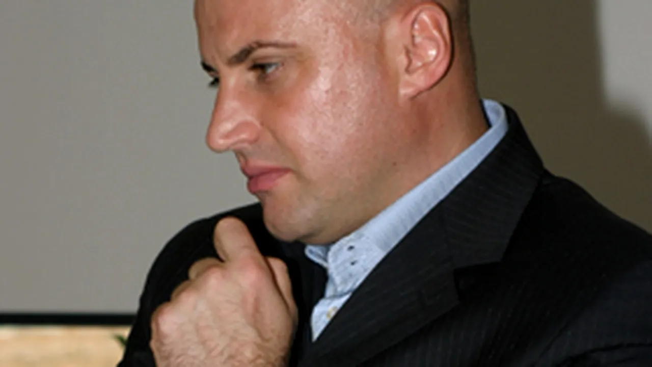 Finanţatorul echipei Jiul, Alin Simota, candidatul PNL la Primăria Petroşani