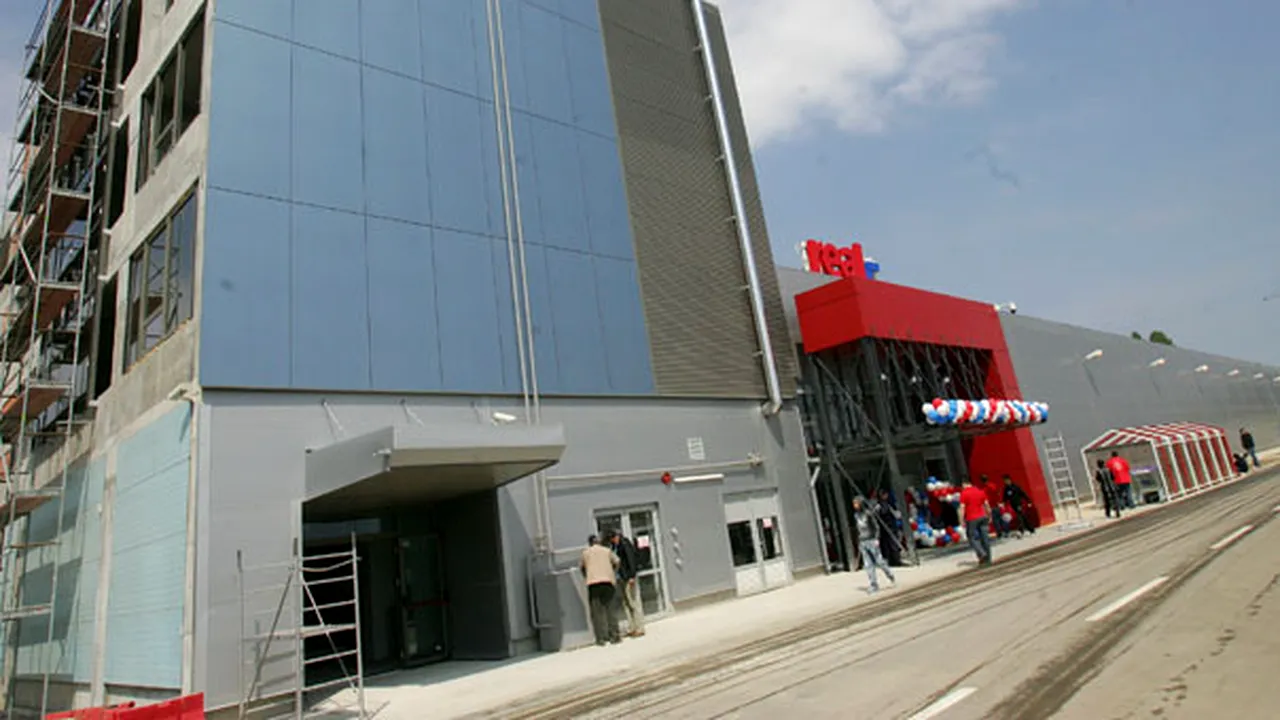 Real deschide joi cel mai mare magazin din România, în estul Capitalei