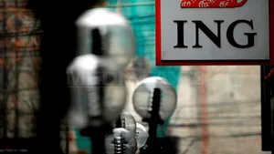 ING recrutează tineri absolvenţi pentru training. Vezi ce condiţii trebuie să îndeplineşti