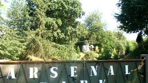 Investiţie de trei milioane de euro la Arsenal Park Transilvania, în piste de biciclete şi tiroliană