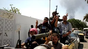 Guvernul rebelilor libieni, transferat la Tripoli