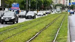 Bucureşti: Un tramvai a deraiat pe Bulevardul Preciziei, după ce a fost lovit de un TIR