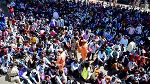 Ţara în care distanţarea socială este un lux pe care puţini şi-l permit: O singură toaletă pentru 1.500 de persoane