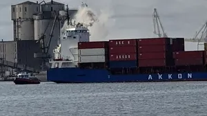 VIDEO Alertă în Portul Constanţa. Un incendiu a izbucnit pe un vapor