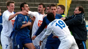 Fanul care l-a atacat pe Andrei Cristea, interdicţie doi ani pe stadioane