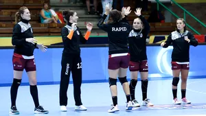 Grupele Ligii Campionilor la handbal: Rapid Bucureşti a învins Lokomotiva Zagreb