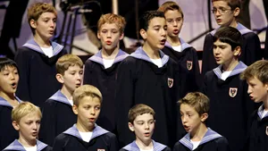 Corul vienez de băieţi concertează la Bucureşti, în decembrie (Video)