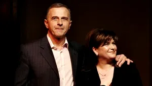Geoană: Electoratul vrea femei serioase sau femei cu decolteuri mari şi creiere mici? (Video)