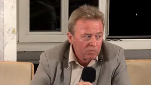 Candidatul Poloniei pentru funcţia de comisar european, anchetat de OLAF