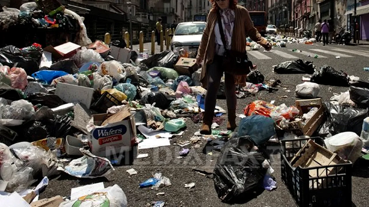 Oraşul Napoli este la un pas de faliment, cu datorii de 1 miliard de euro