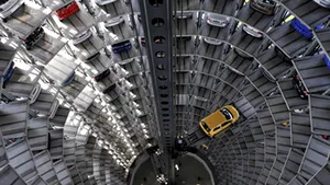 Prima creştere din auto din ultimele cinci luni: Vânzări mai mari cu 10% în octombrie faţă de luna anterioară