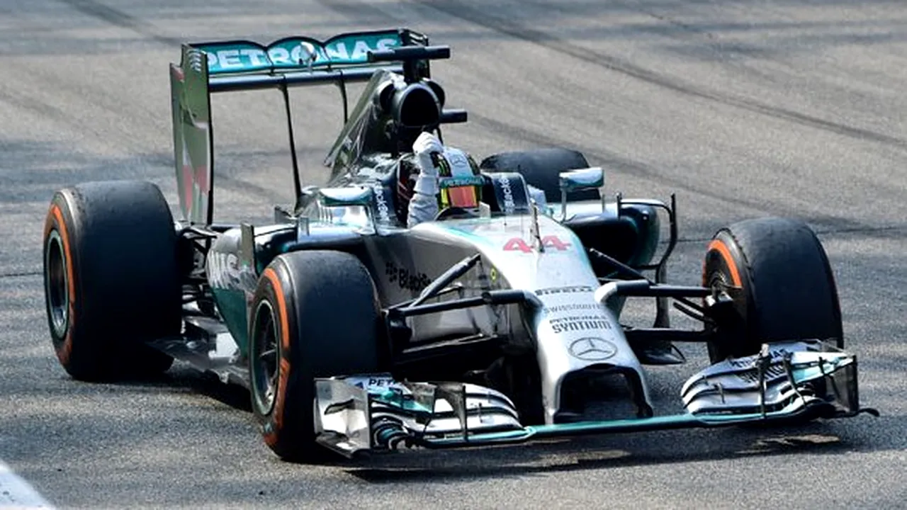 Lewis Hamilton va porni din pole position în Marele Premiu de Formula 1 al Braziliei. Grila de start
