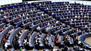 Bugetul UE caută bani noi. Mureșan și Tavares cer noi resurse proprii, inclusiv o posibilă taxă digitală | Co-raportorii resping tăierile la agricultură, coeziune și apărare