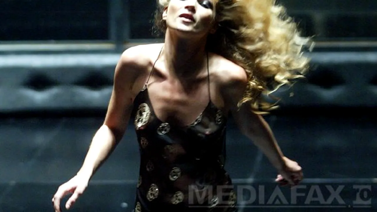 George Michael o împacă pe Kate Moss. Fotomodelul va apărea într-un videoclip după ce a fost uitată în 1990 pentru 