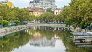 Plan de modernizare a malurilor Dâmboviței : Lucrările încep între Piața Unirii și Podul Izvor