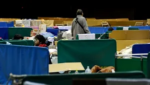 Locuitorii evacuaţi de la Fukushima nu sunt primiţi în centre de cazare de teama contaminării