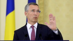 Stoltenberg: Alianţa Nord-Atlantică este preocupată de criza din Grecia