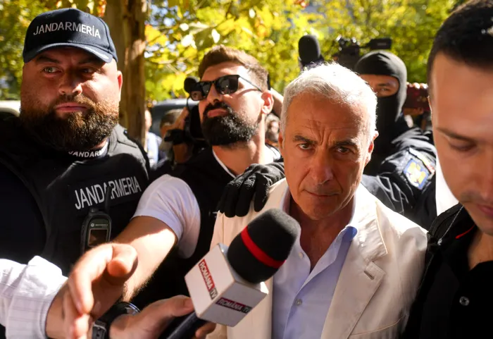 Exclusiv STENOGRAME. Călin Georgescu discuta despre azil politic în Italia pentru el și „băieții ăștia ai mei”. Vilă de 1,2 milioane de euro în Toscana și ordinul: „Nu trebuie să știe nimeni”