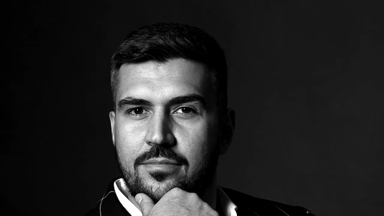 TOKHIT, platforma socială a viitorului, îşi asigură o finanţare de 100 milioane de dolari