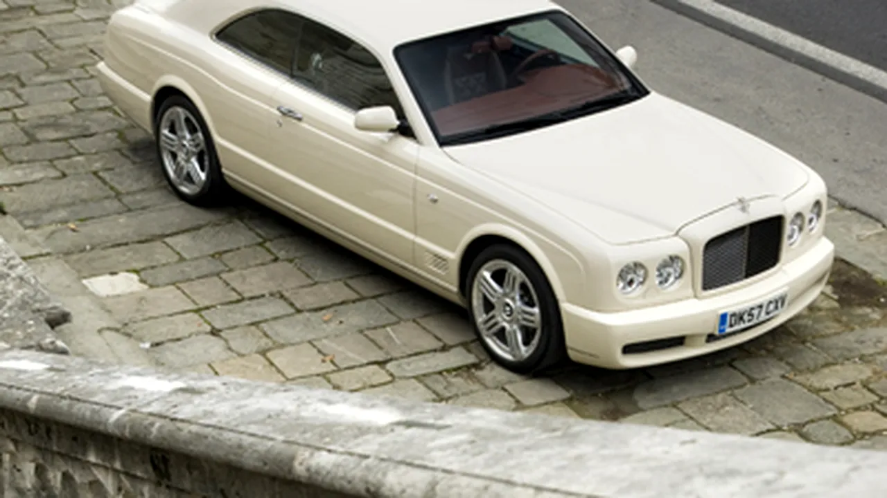 Porsche România, importator oficial pentru marca Bentley