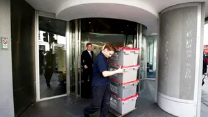 PERCHEZIŢII timp de şapte ore la sediul londonez al firmei Cambridge Analytica