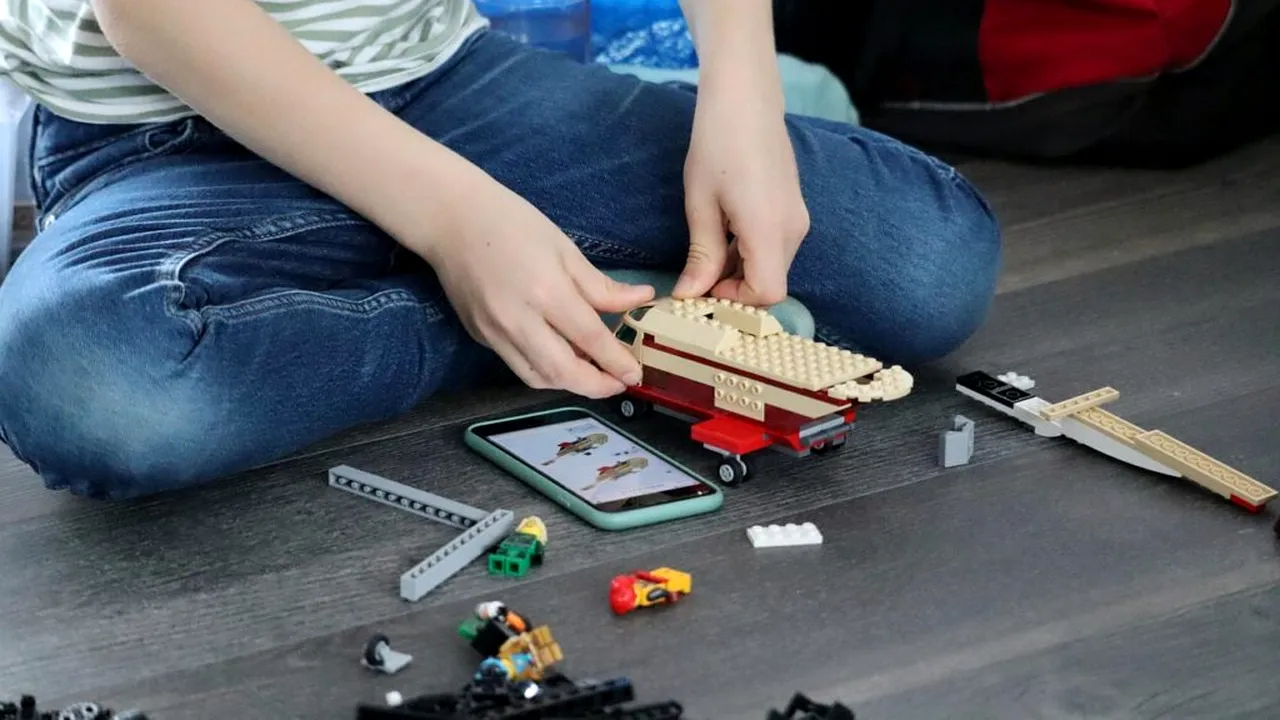 Deputat PSD: Consultări pentru un nou cadru legislativ privind protecția minorilor în online