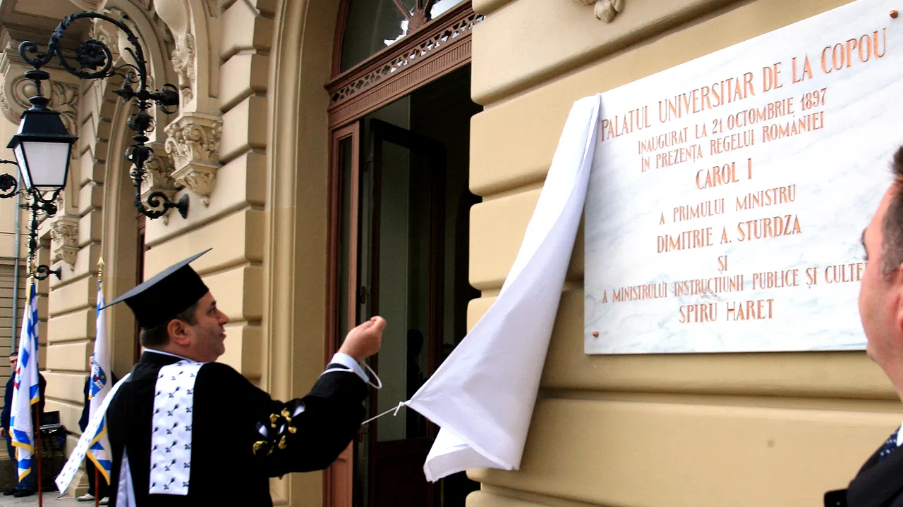 Scenariu verde pentru începerea şcolilor la Iaşi. Aulele din universităţi, soluţia lui Chirica pentru evitarea supraaglomerării 