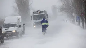Trafic aglomerat în Capitală. 11 accidente rutiere în ultimele ore. Brigada Rutieră anunţă restricţii de circulaţie în mai multe zone 