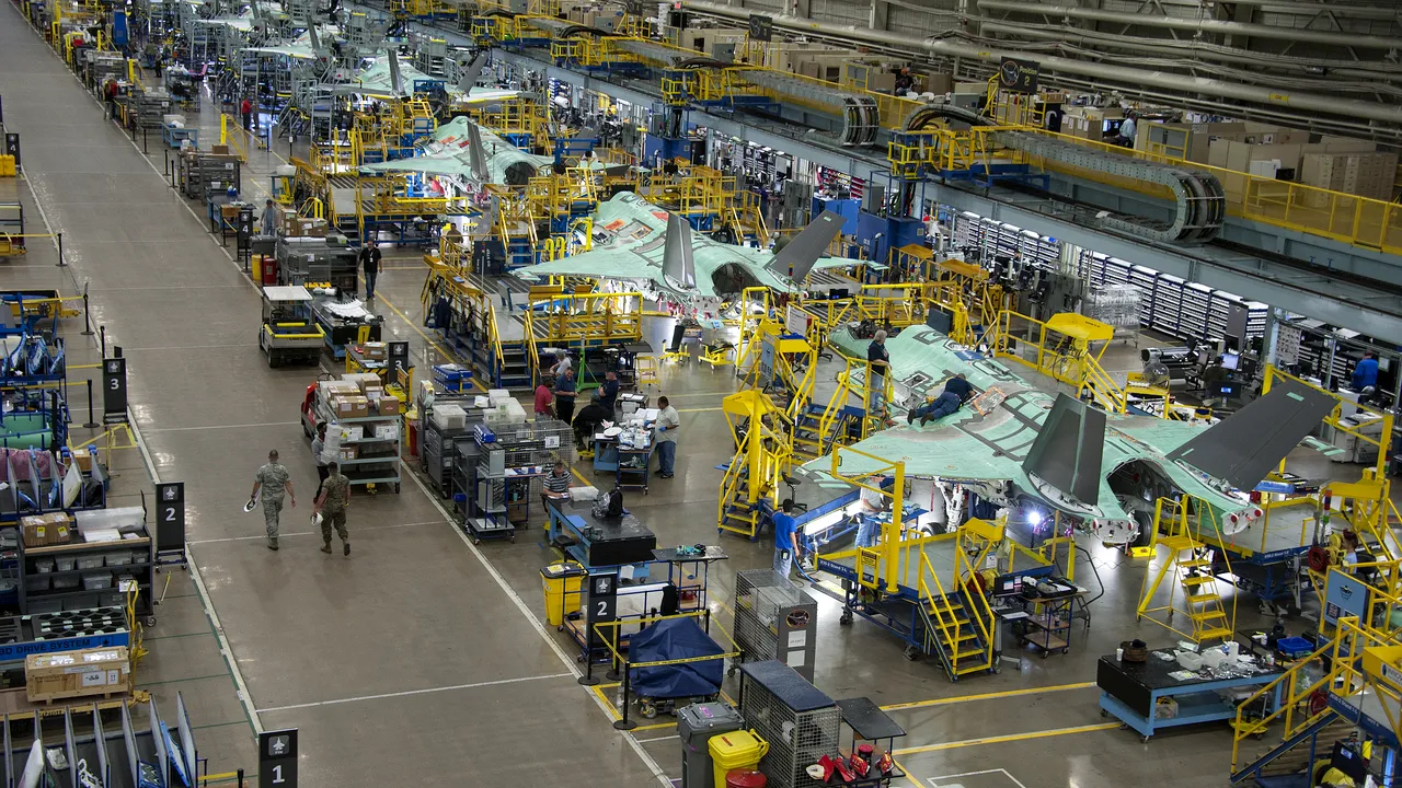 România le-a luat pulsul celor de la Lockheed Martin. Angel Tîlvar s-a întâlnit cu Jim Taiclet